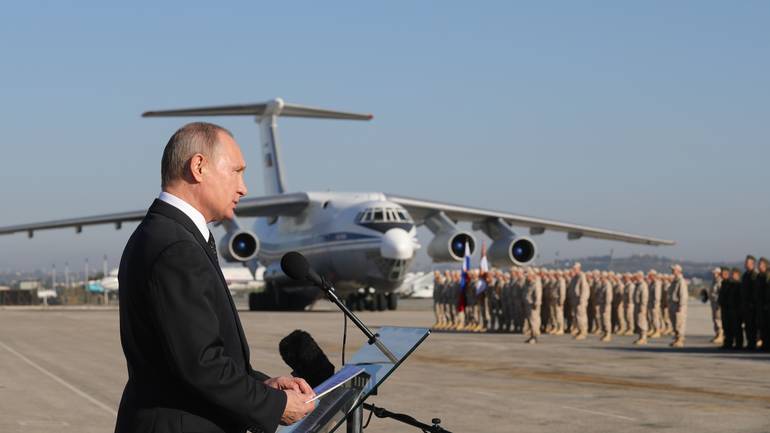 Vladimir Putin, Rusija, Vojska, Vojnici