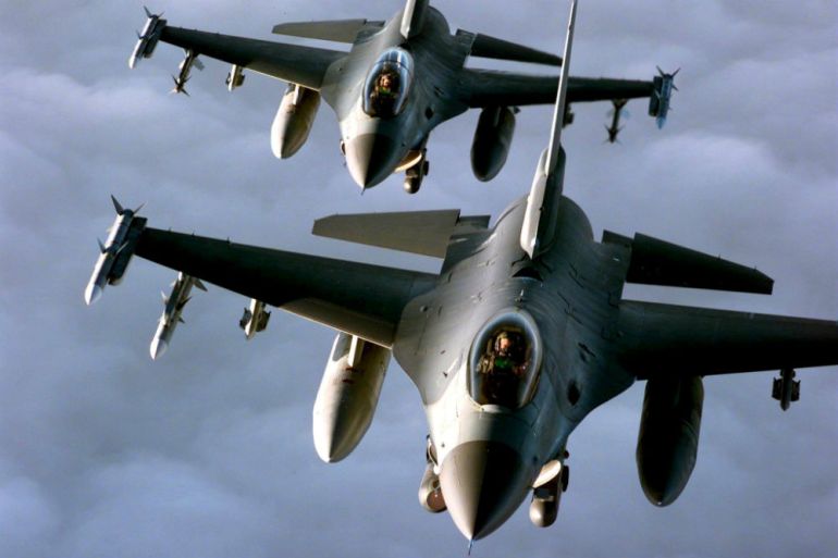 F-16, Avioni, Borbeni avioni